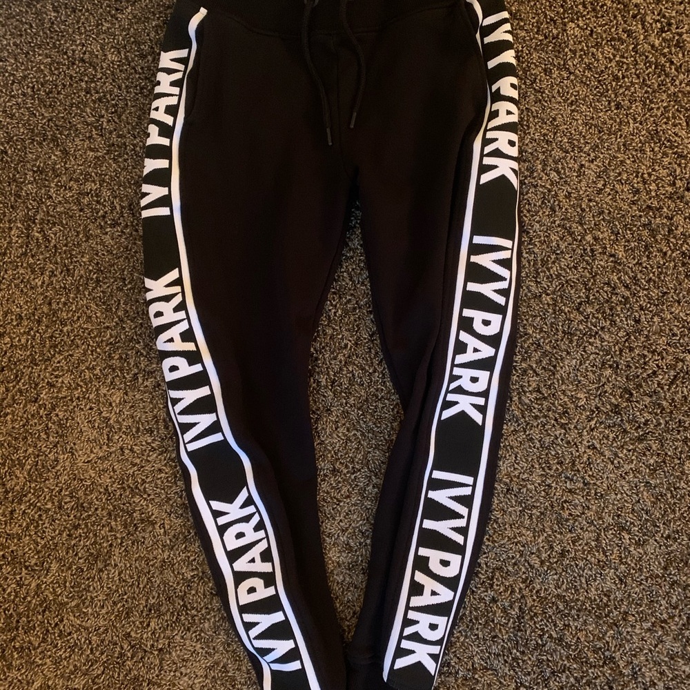 Ivy Park Pants